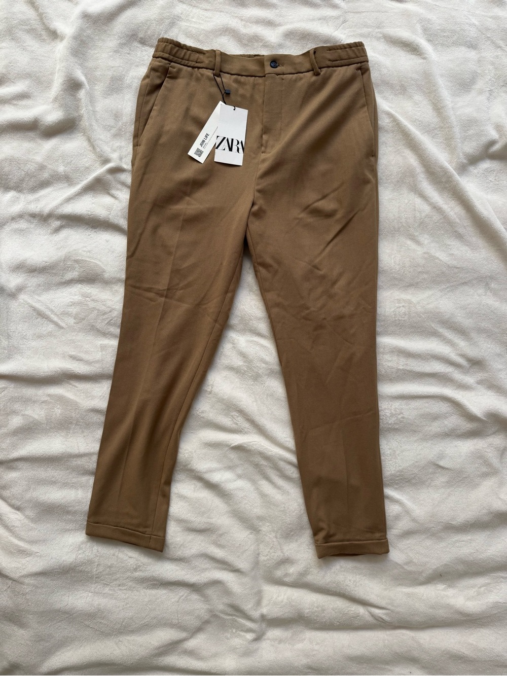 Zara Men’s Brown Slim Easy Pants